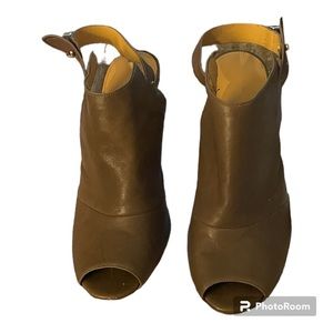 Coach Lindsey Taupe Slingback Wedge